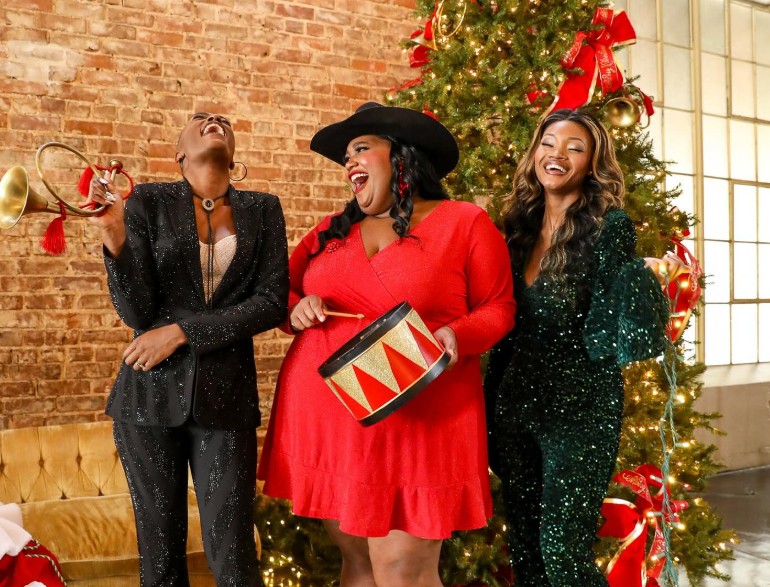 Chapel Hart Releases Hartfelt Family Christmas – Bethany Writes